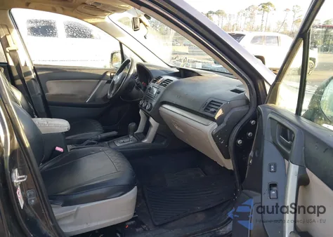 2015 Subaru Forester 2.5I Premium z USA, uszkodzony, nr VIN JF2SJADC5FH577358